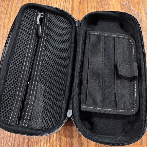 Nintendo Switch Lite Turquoise w/ charging cord & case - Picture 4 of 7